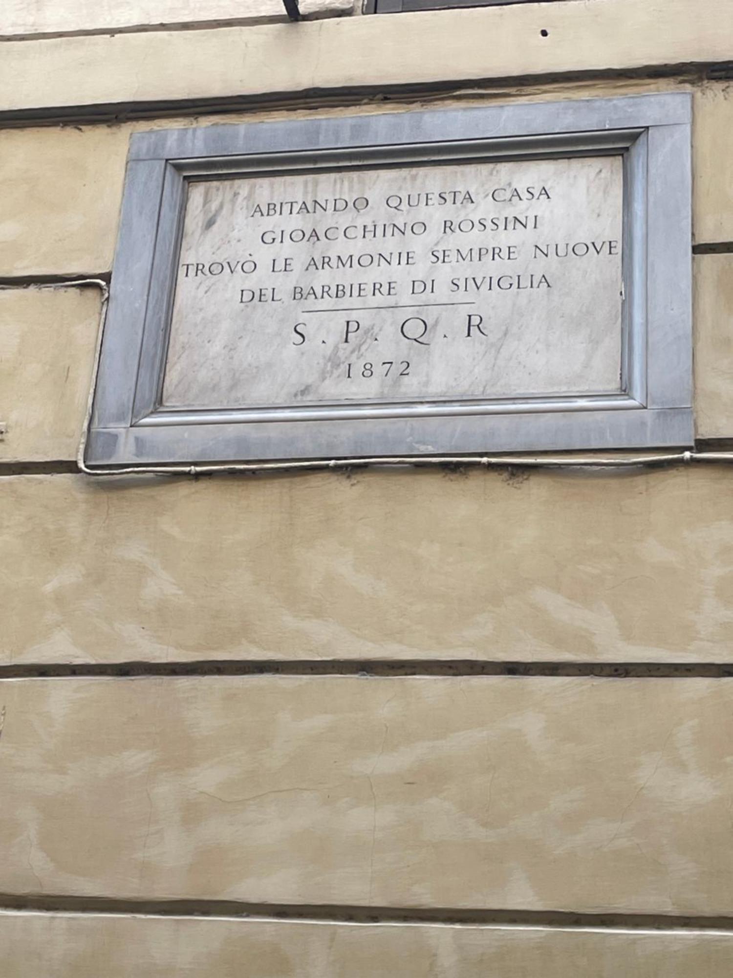 Giglio Apartment Navona Ρώμη Εξωτερικό φωτογραφία